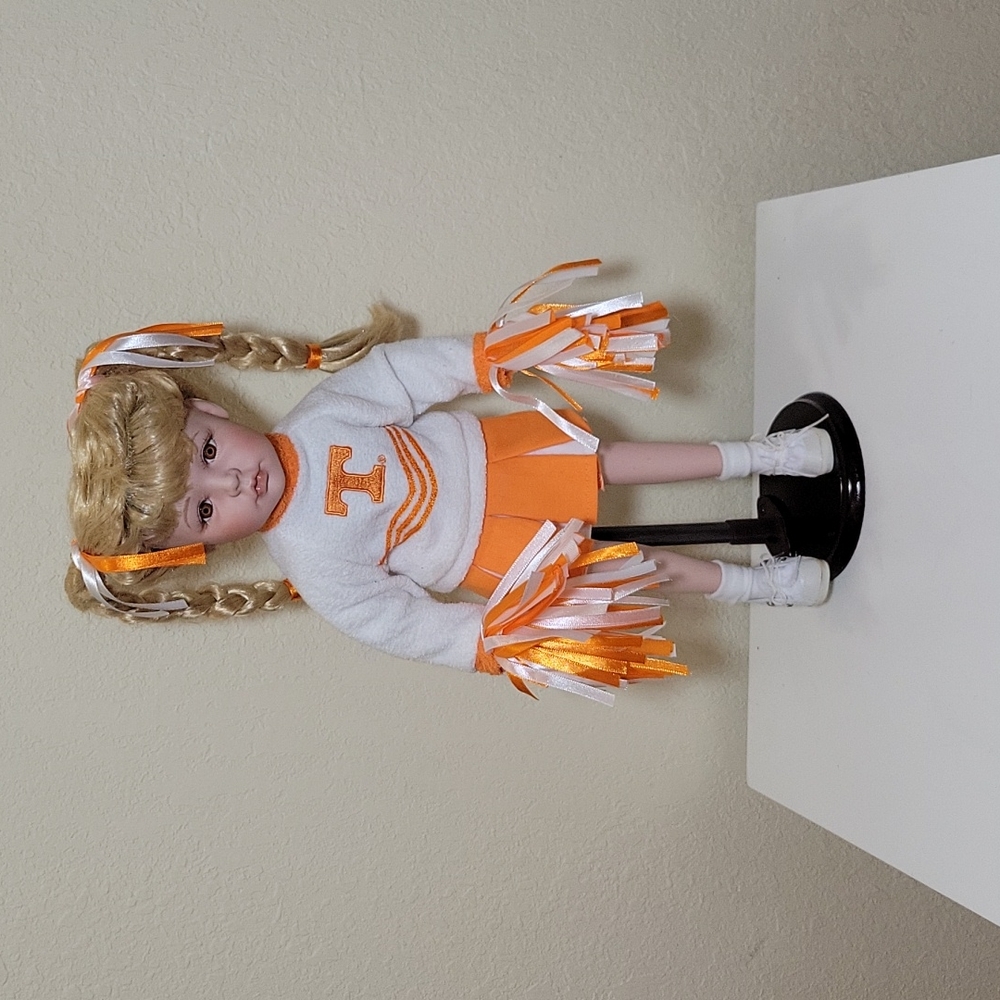 Vintage Tennessee Volunteers Collegiate Cheer Doll with Stand Including Box